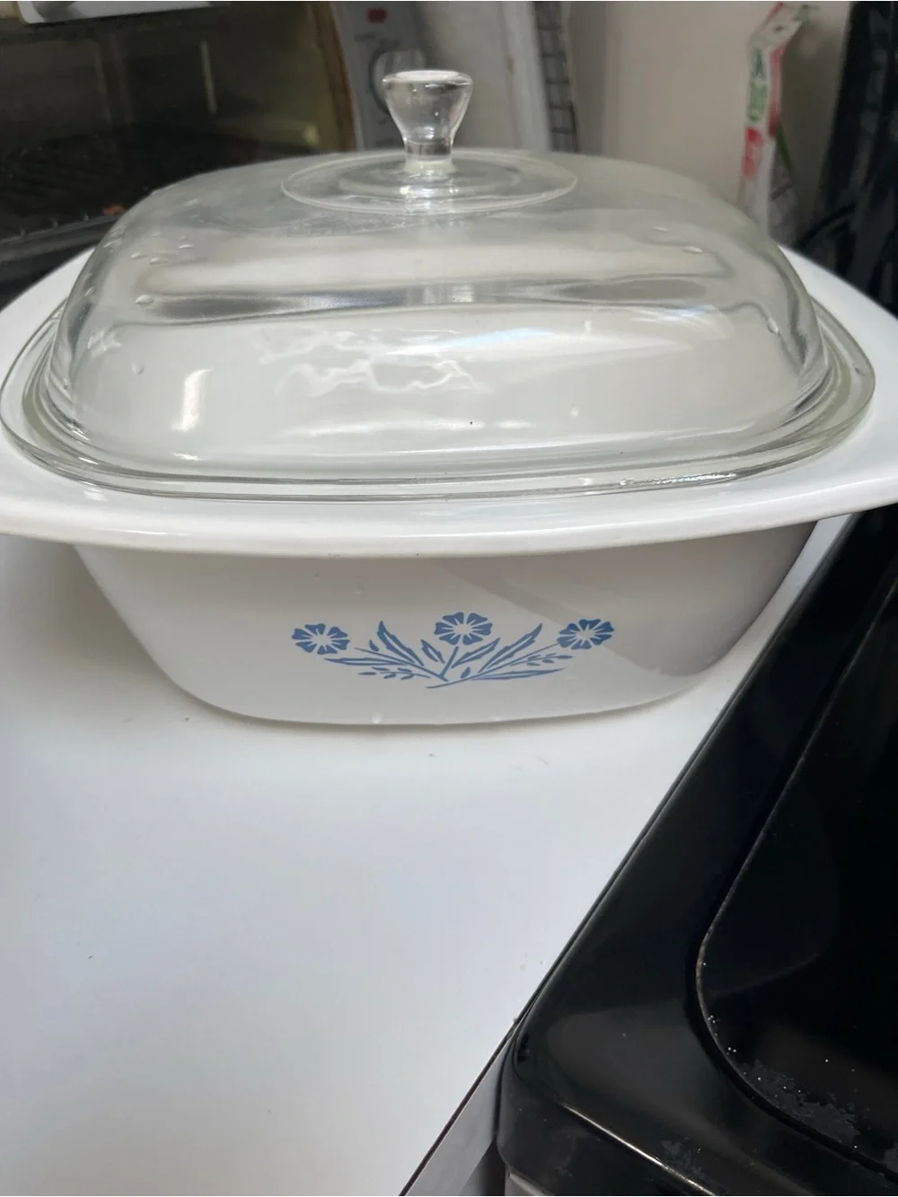 Pyrex baking dish